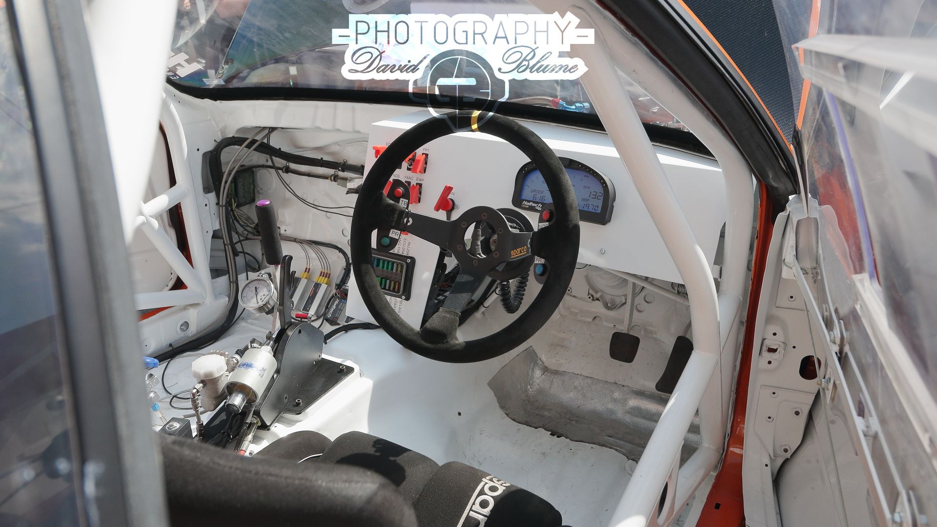 Nissan Skyline R32 drag racer